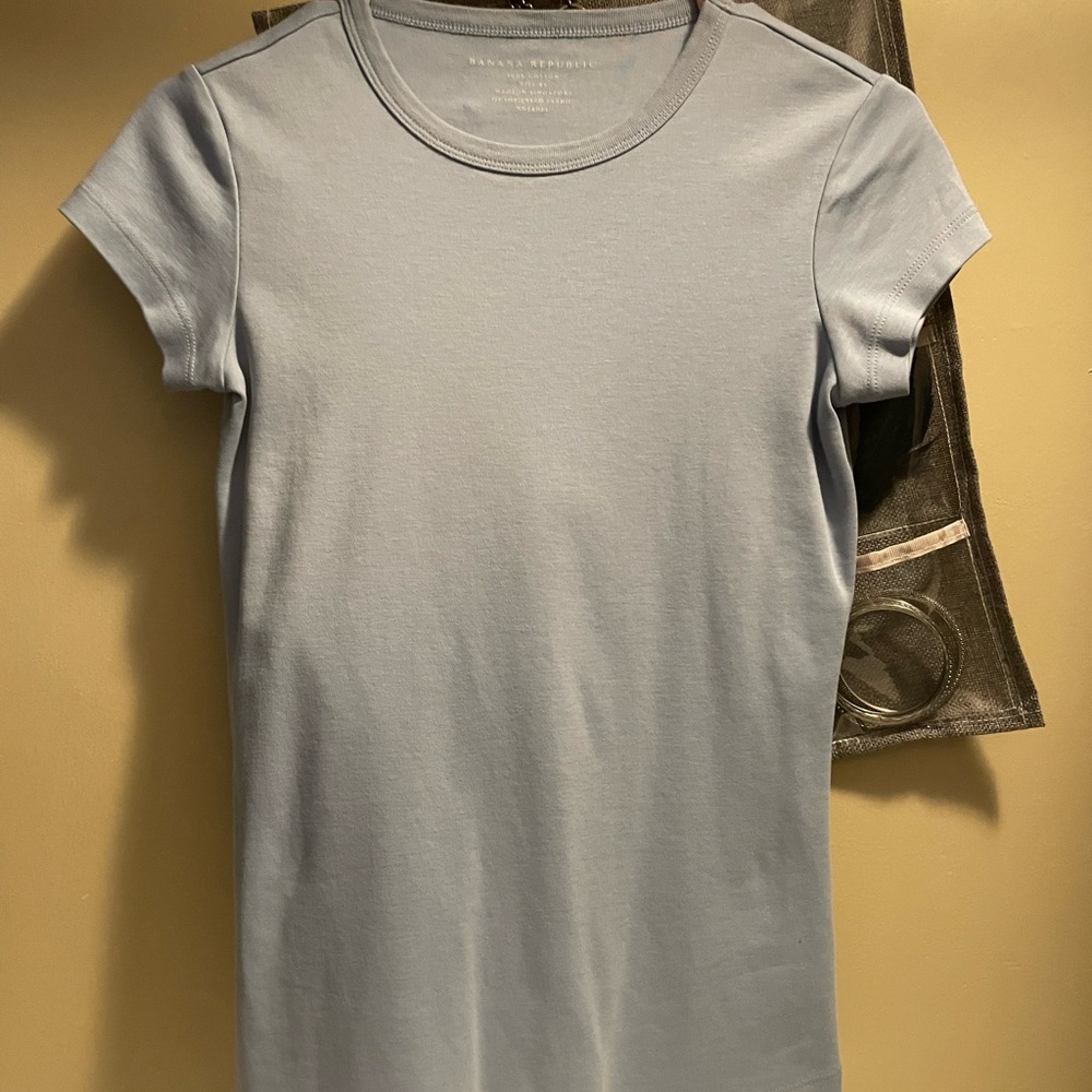 Banana Republic Soft Blue Short Sleeve Tee